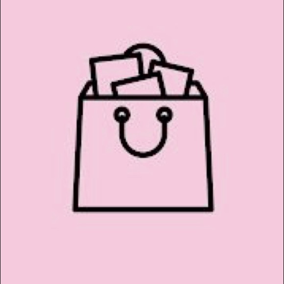 Meet your Posher, Mishy - Picture 2 of 2